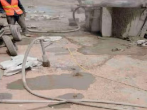 城厢水泥混凝土路面板底注浆技术 路面脱空注浆整治方案